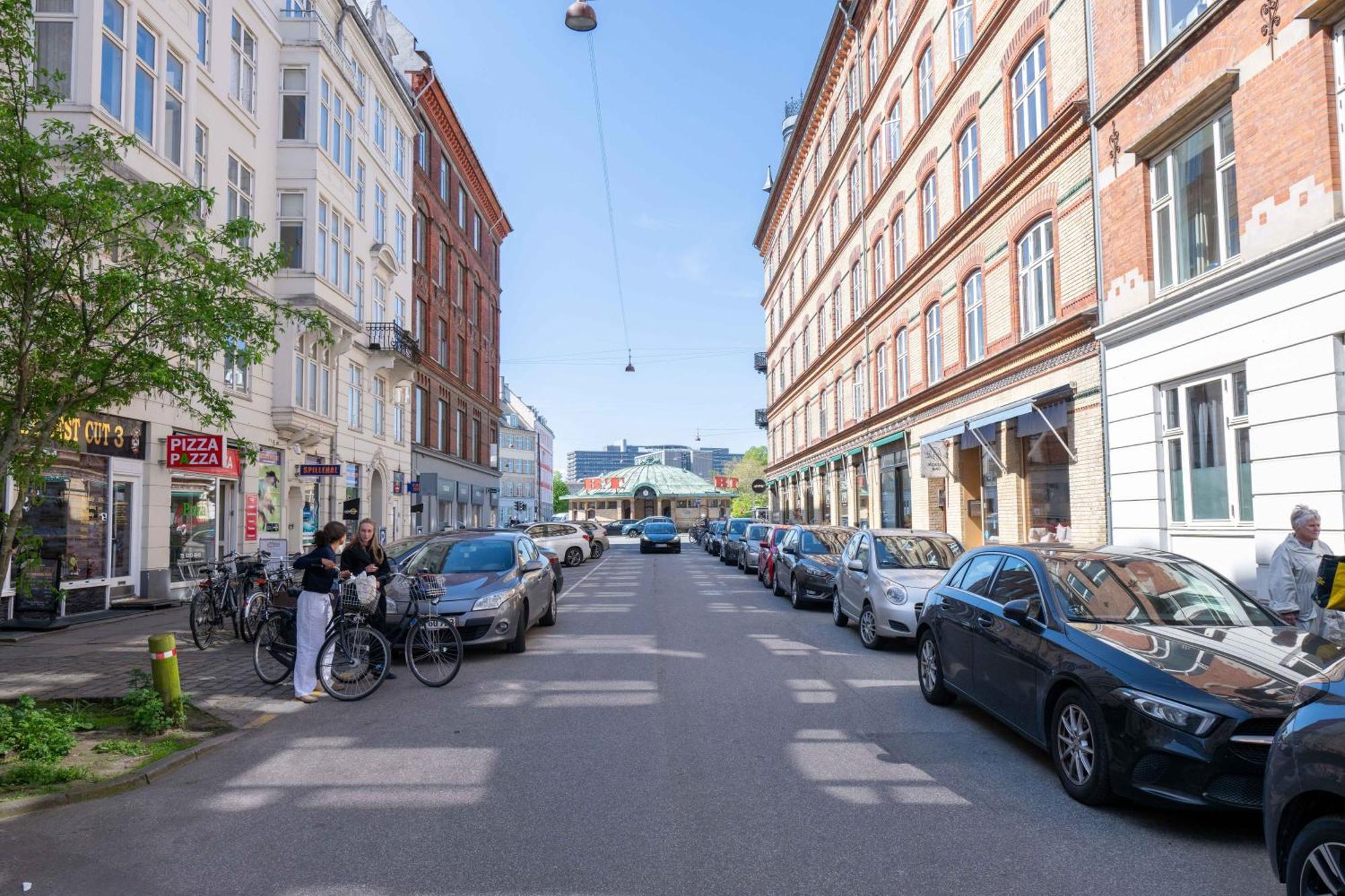New Charming Apt In City Center Kopenhagen Bagian luar foto